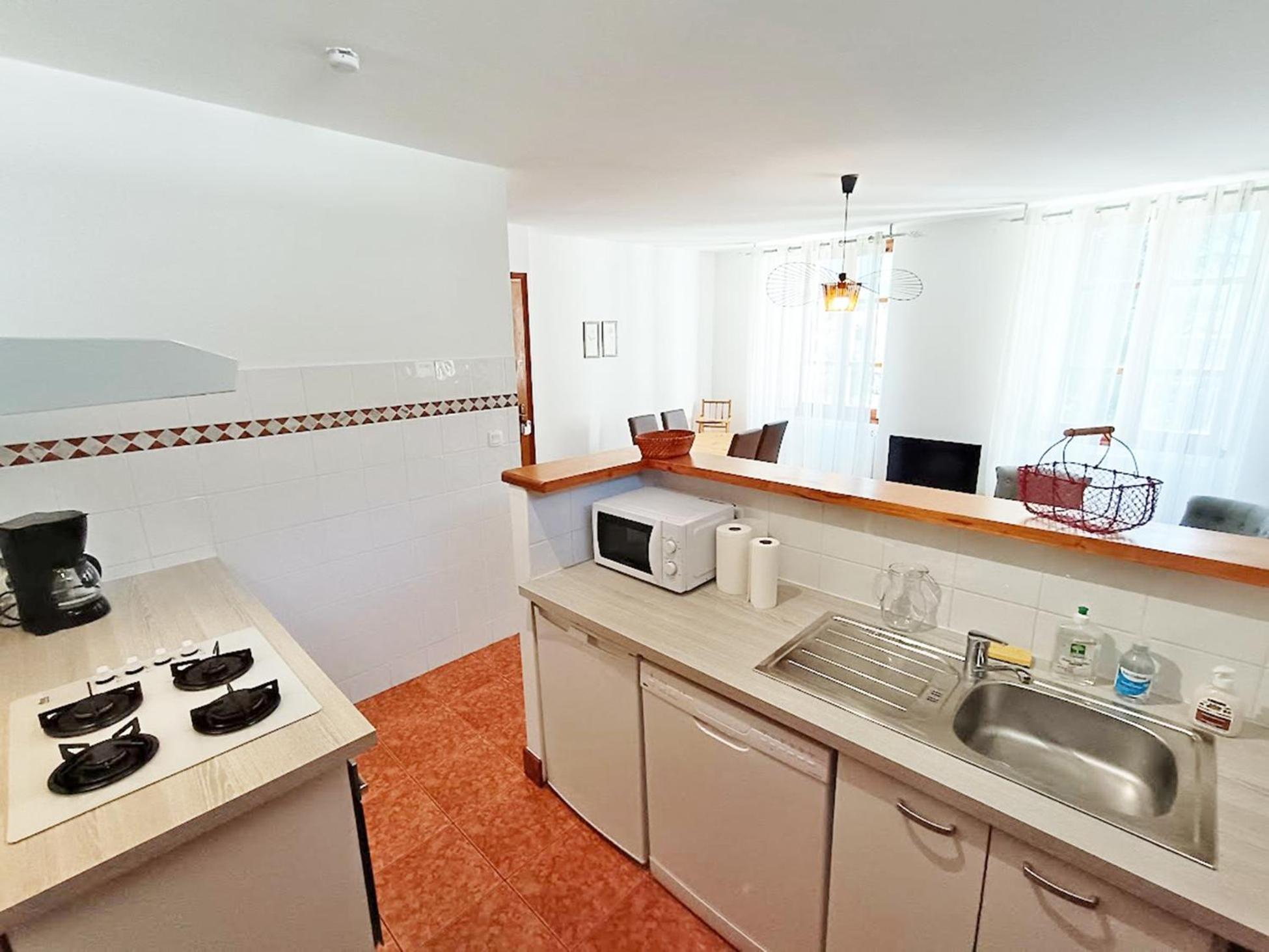 Ferienwohnung Le Petit Cerf, T3, Wifi, Cave Bagnères-de-Luchon Exterior foto